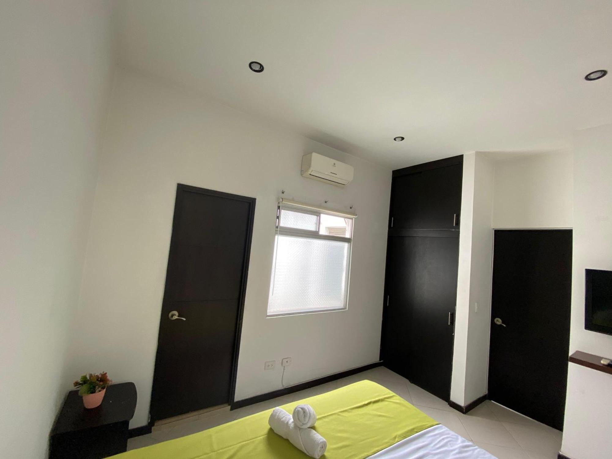 Apartaestudios Laureles Medellin Medellín Exterior foto